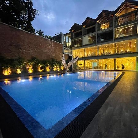 Hotel Grand Amanee Ratnapura Exteriér fotografie